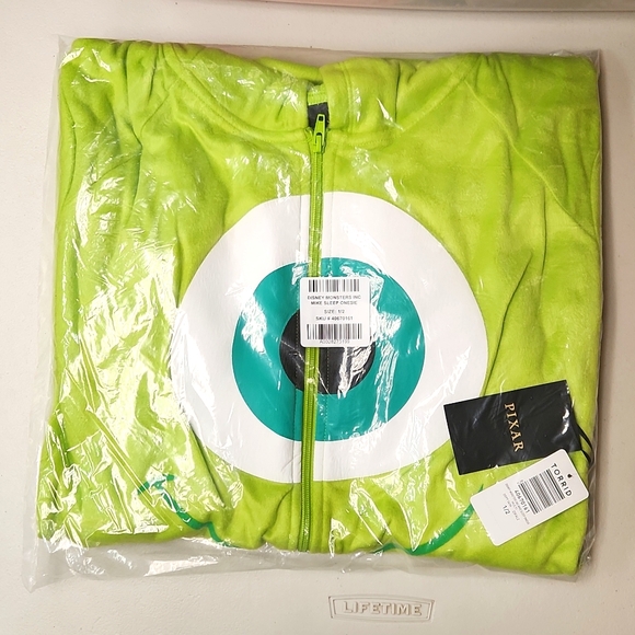 ❤️NWT VINTAGE TORRID PAJAMA - DISNEY MONSTERS INC. MIKE ONESIE PIXAR COSPLAY - Picture 5 of 11